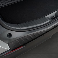 Kryt prahu zadn�ch dve�� nerez �ern� matn� Subaru Solterra -- od roku v�roby 2022-